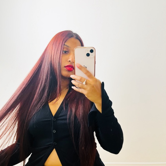 Meet your Posher, Padma - Picture 1 of 1